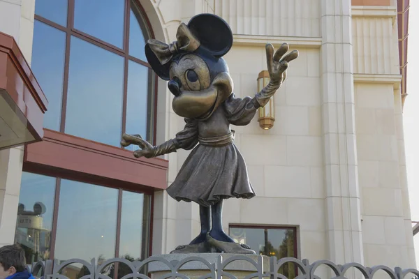 Frankrijk Parijs Voer Februari 2016 Bronzen Standbeeld Van Minie Mouse — Stockfoto