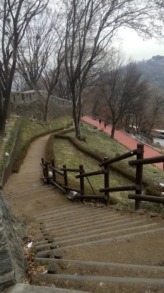 Seul Şehri Tur merdivenleri