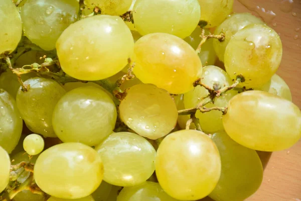 Uvas Verdes Maduras Fecham Uva Verde Como Fundo Alimentar — Fotografia de Stock