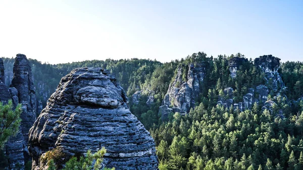Elbe sandstone mountains view from top of the mountain — Stock Photo, Image