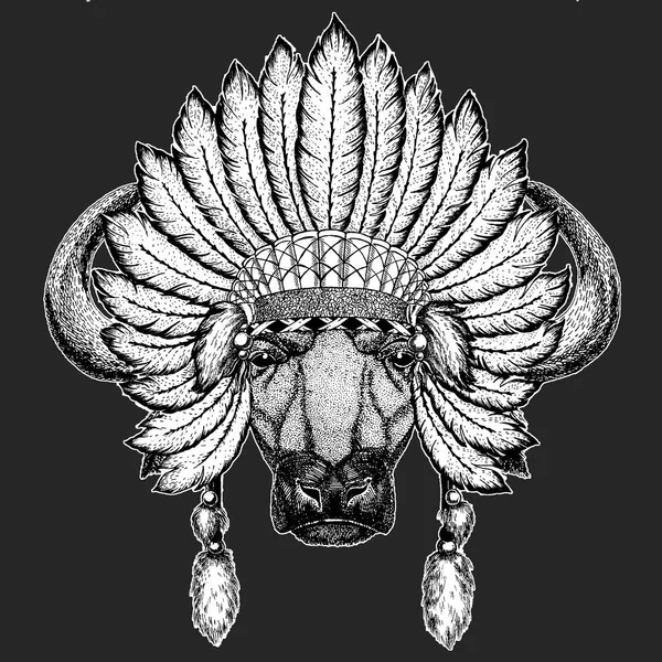 Буффало, бык, бык Традиционный этнический индийский головной убор Племенная шаманская шляпа Церемониальный элемент — стоковый вектор