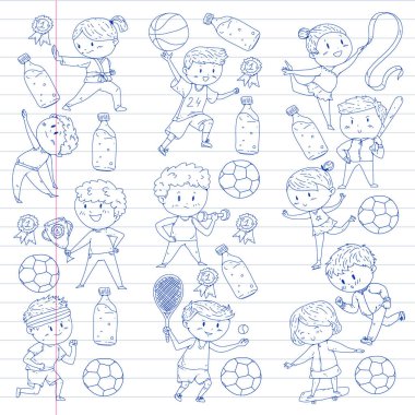 Çocuk yarışmaları spor. Genç atheles oynarken futbol, futbol, beyzbol, basketbol. Çalışan kız ve erkek. Rhythic jimnastik, artistik patinaj görüntüleri.