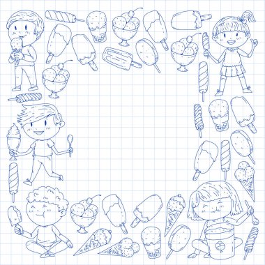 Küçük çocuklar dondurma yemek. Tatlı çilek şeker çocuklar için. Lezzetli vanilya, portakal, kivi tatlı.