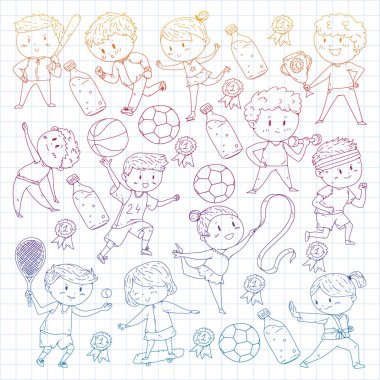 Çocuk yarışmaları spor. Genç atheles oynarken futbol, futbol, beyzbol, basketbol. Çalışan kız ve erkek. Rhythic jimnastik, artistik patinaj görüntüleri.