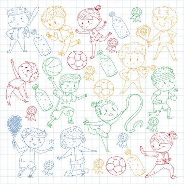 Çocuk yarışmaları spor. Genç atheles oynarken futbol, futbol, beyzbol, basketbol. Çalışan kız ve erkek. Rhythic jimnastik, artistik patinaj görüntüleri.