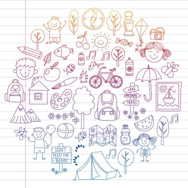 Vektör kamp, yürüyüş simgeleri küçük çocuklar için ayarlayın. Okulu ve anaokulu çocukları tatil.