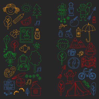 Vektör kamp, yürüyüş simgeleri küçük çocuklar için ayarlayın. Okulu ve anaokulu çocukları tatil.