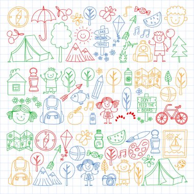 Vektör kamp, yürüyüş simgeleri küçük çocuklar için ayarlayın. Okulu ve anaokulu çocukları tatil