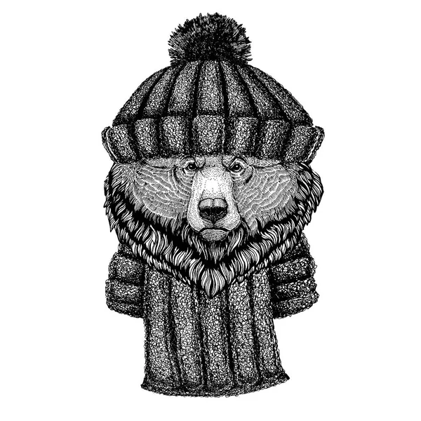 Coola djur bär stickad vinter hatt. Varm huvudbonad mössa för tatuering, t-shirt, emblem, bricka, logotyp, patch — Stock vektor