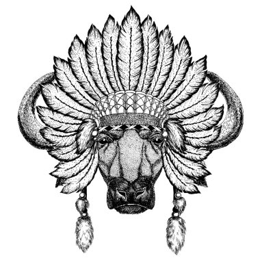 Vahşi hayvan giyen inidan headdress tüyleri ile. Boho chic tarzı Gösterim amacıyla dövme, amblem, rozet, logo, yama. Çocuk giyim.