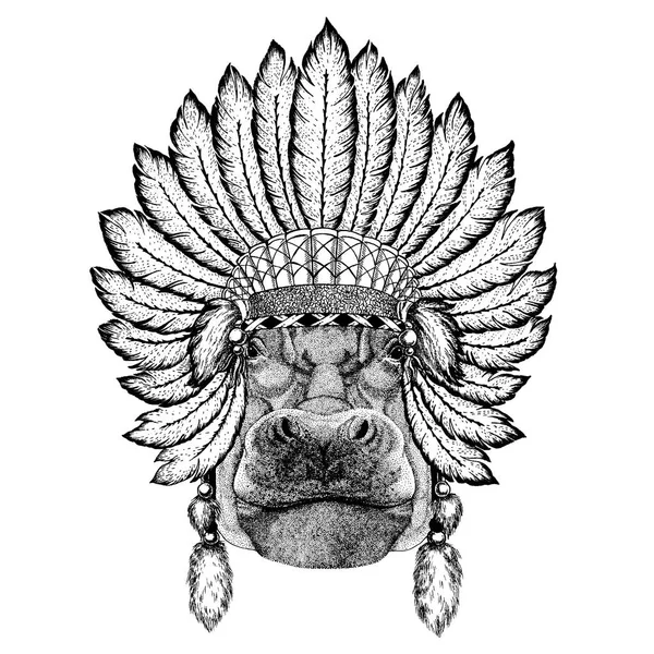 Дика тварина носить в майдані головний убір з пір'ям. Бохо шикарна ілюстрація стилю для татуювання, емблеми, значка, логотипу, латки. Дитячий одяг . — стоковий вектор