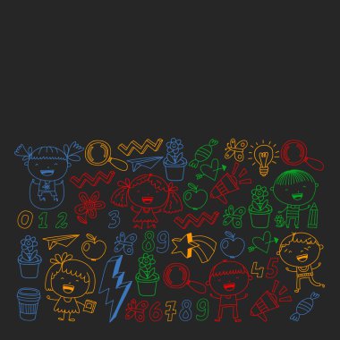 Sevimli küçük çocuklar oynar. Anaokulu, eğitim, spor. Desenler, afişler, posterler için çocuk ve oyuncaklar Simgeleri.