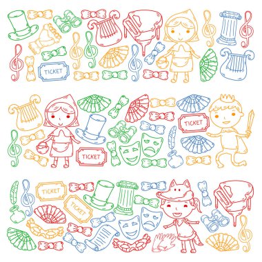 Performans, küçük çocuklarla tiyatro. Masal sahnelerindeki anaokulu çocukları. Kırmızı Başlıklı Kız 'ı oynayan genç oyuncular.