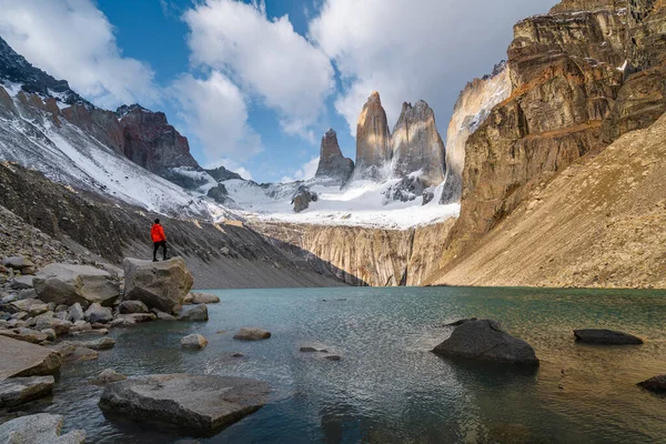 Escursionista Mirador Las Torres Nel Parco Nazionale Torres Del Paine — Foto Stock