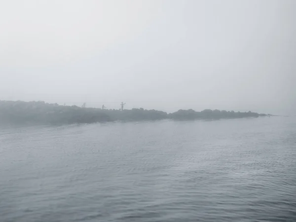 Воскресные Рыбаки Устье Реки Аве Севере Португалии Туманный День Аналог — стоковое фото