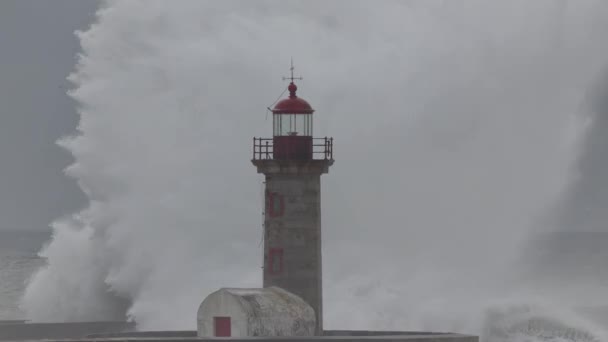 Upływ Czasu Burzowego Dnia Ustach Rzeki Duero Porto Portugalia — Wideo stockowe