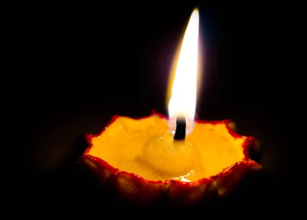 Lâmpada Diya Artesanal Acesa Durante Celebração Diwali — Fotografia de Stock