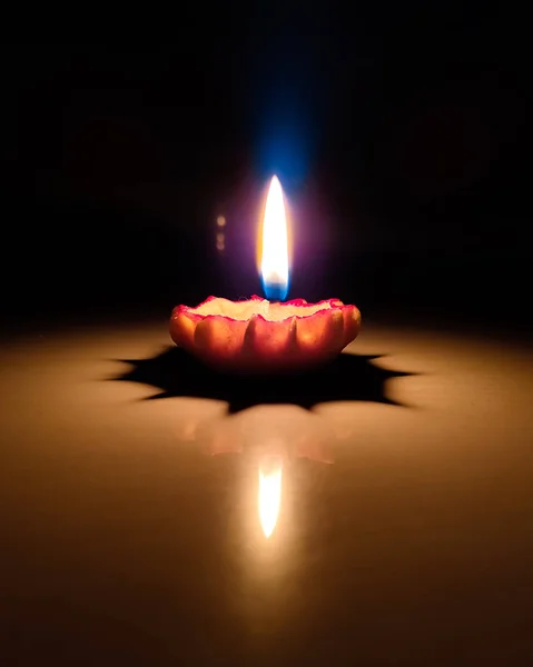 Lampada Diya Fatta Mano Accesa Durante Celebrazione Del Diwali — Foto Stock