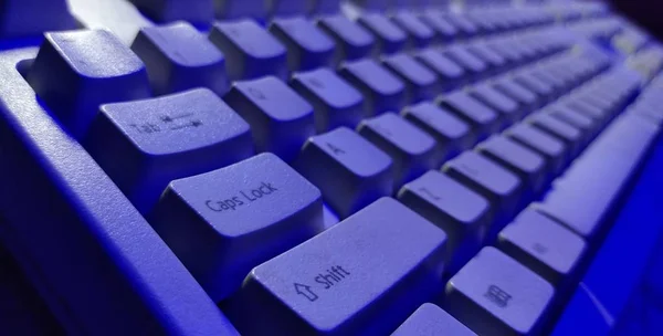 Computer Keyboard Blue Light — Stock Photo, Image