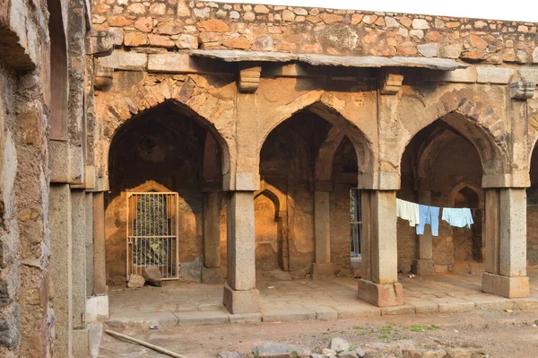 Sol Skapar Dramatisk Utsikt Över Fortet Monument Vid Hauz Khas — Stockfoto