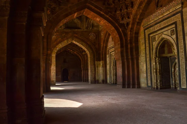 Una Vista Fascinante Arquitectura Tumba Principal Viejo Fuerte Desde Interior — Foto de Stock