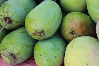 Mango meyve sokak gıda lezzetlidir