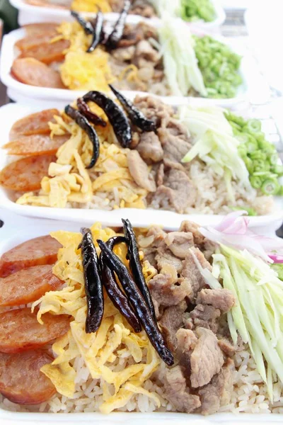 Karides hamur kızarmış pilav lezzetlidir