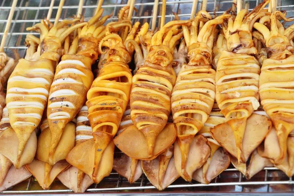 Gegrillter Tintenfisch Schmeckt Beim Streetfood — Stockfoto