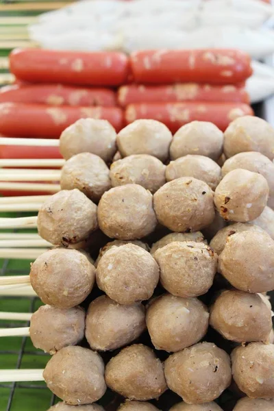 Sosis Panggang Dan Bakso Jalan Makanan — Stok Foto