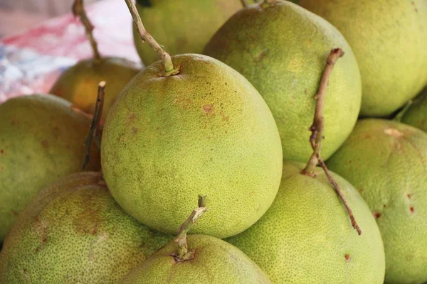 Pomelo meyve sokak gıda lezzetlidir