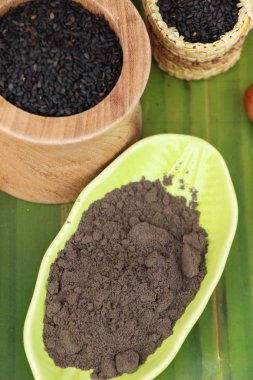 Siyah susam toz siyah susam