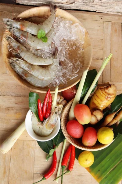 Camarones Verduras Frescos Para Sopa Picante — Foto de Stock