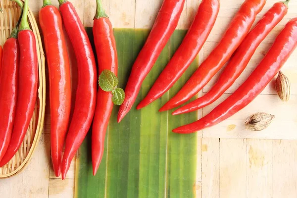 Red Chili Cooking Wood Background — Stock Photo, Image