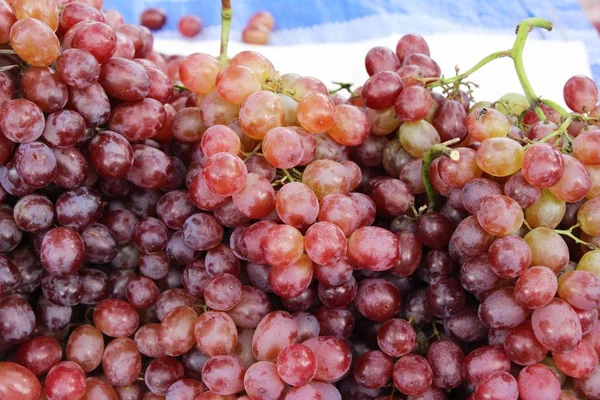 Vers Fruit Druiven Heerlijk Straat Voedsel — Stockfoto