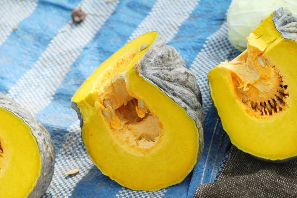 Zucca Fresca Cucinare Nel Mercato — Foto Stock