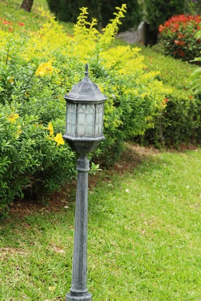 Lampy Ogrodzie Stylu Vintage — Zdjęcie stockowe