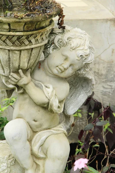 Estátua Decorativa Beleza Jardim — Fotografia de Stock