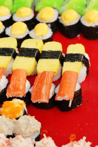 Sushi Rolo Misto Conjunto Delicioso Comida Japonesa — Fotografia de Stock