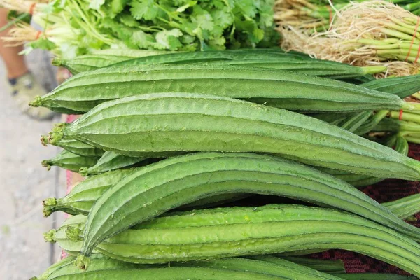 Luffa Acutangula För Matlagning Gata Mat — Stockfoto