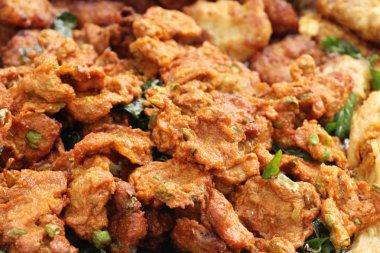 Kızarmış Balık köftesi soslu lezzetli