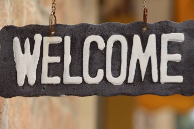 Hoş Geldiniz sayfasında arka plan doğa ile sembolize