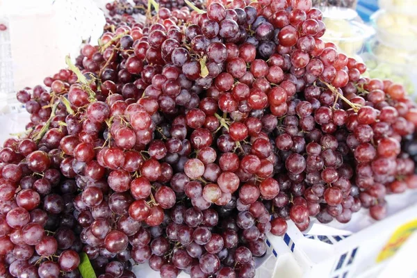 Fresh Fruit Grapes Delicious Street Food — Stock Photo, Image