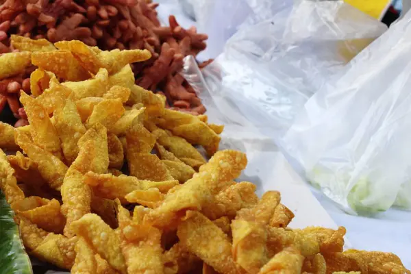 Albóndigas Cerdo Fritas Crujientes Comida Calle —  Fotos de Stock