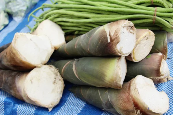 Süße Bambussprossen Zum Kochen Auf Dem Markt — Stockfoto