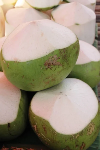 Fruta Coco Delicioso Comida Rua — Fotografia de Stock