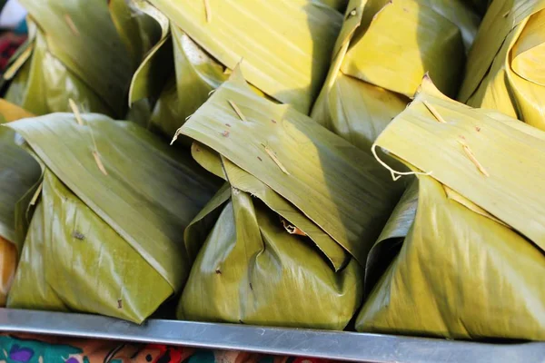 Poisson Cuit Vapeur Avec Pâte Curry Est Délicieux — Photo