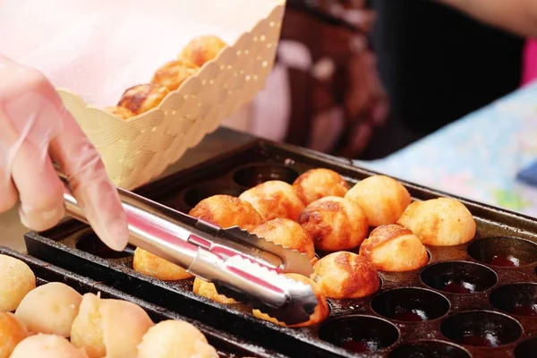 Takoyaki Ist Köstliches Japanisches Essen Auf Pfanne — Stockfoto