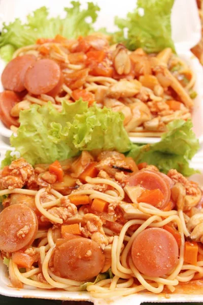 Espaguetis Con Cerdo Delicioso Comida Callejera — Foto de Stock