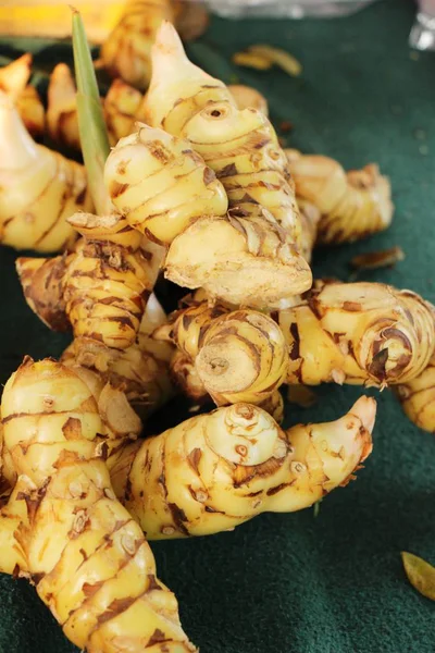 Galangal Fresco Para Cozinhar Mercado — Fotografia de Stock