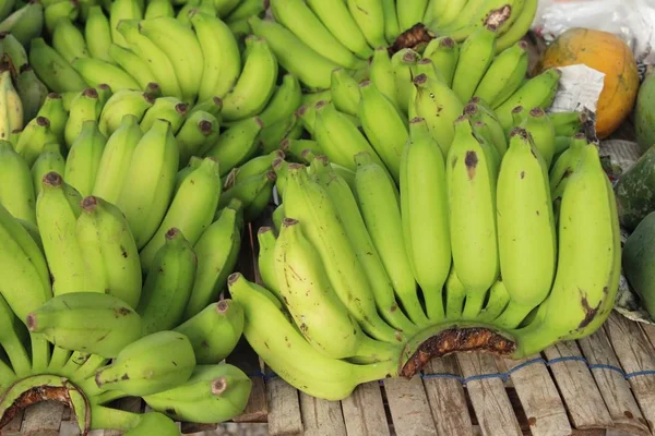 Banana Fresca Deliziosa Nel Mercato — Foto Stock